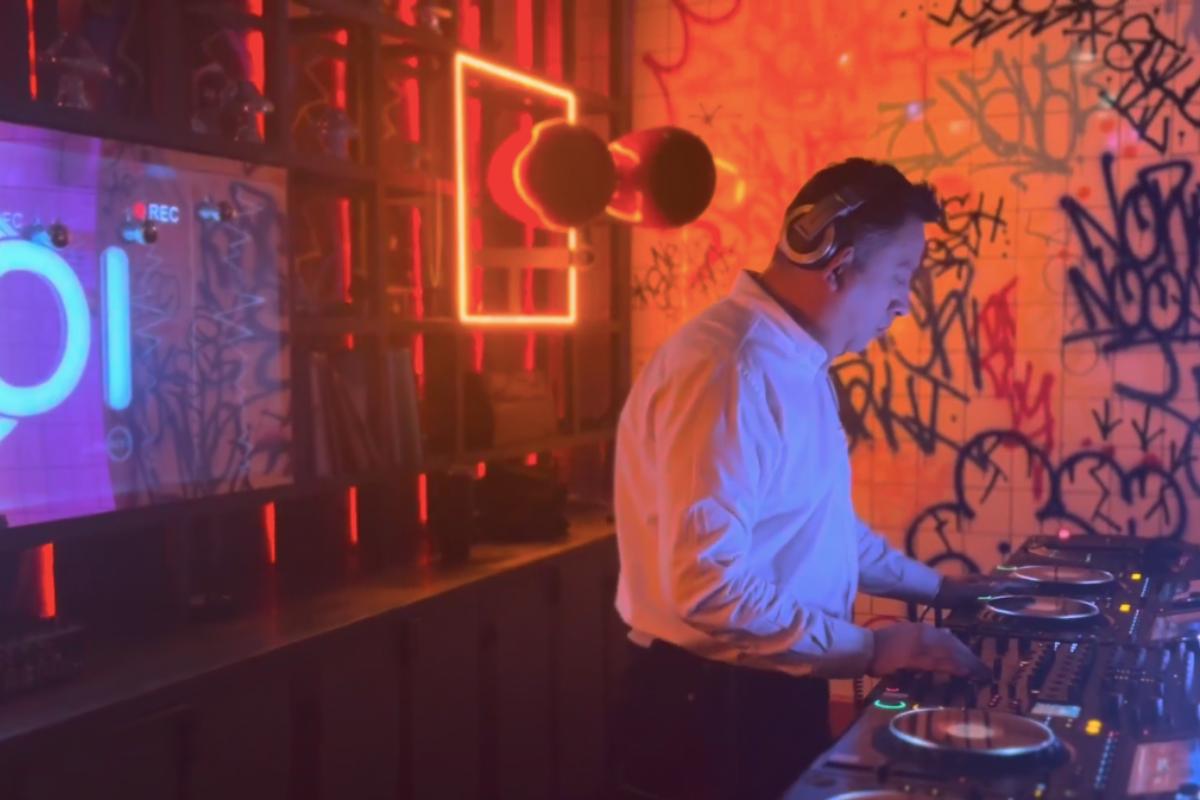 GRABA, ESCUCHA Y MEJORA TU DJING img